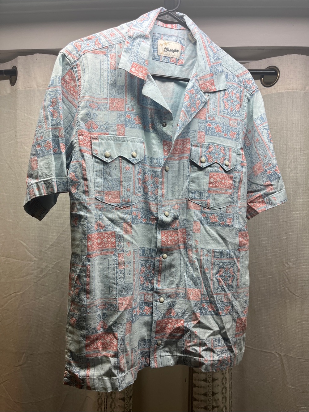 Wrangler Patchwork Print Short Sleeve Shirt - Light Blue & Red